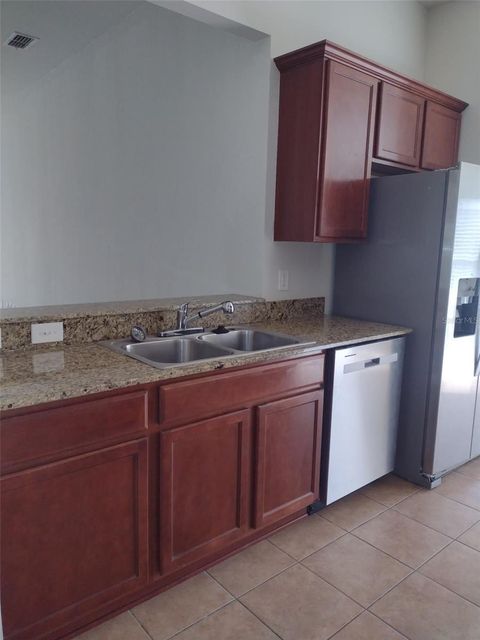 Tiny photo for 4664 SW 40th Place, Ocala, FL 34474 (MLS # OM719977)