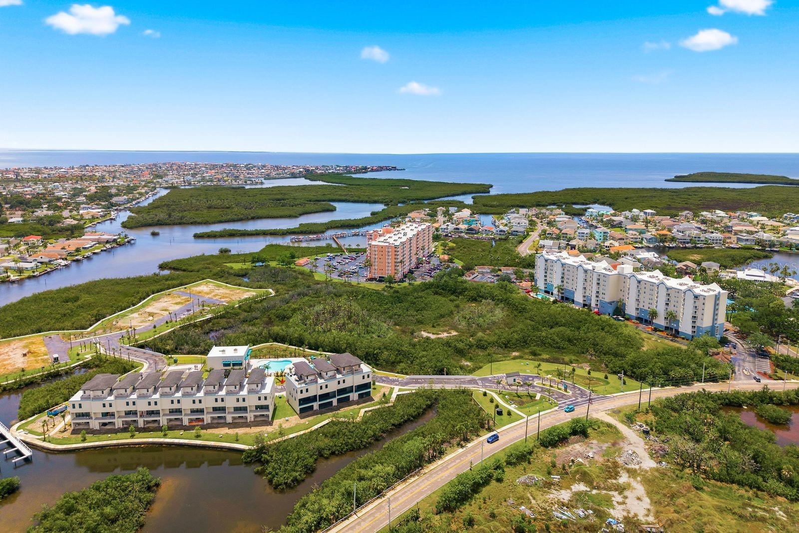 SEAVIEW PLACE/GULF LNDGS - Residential