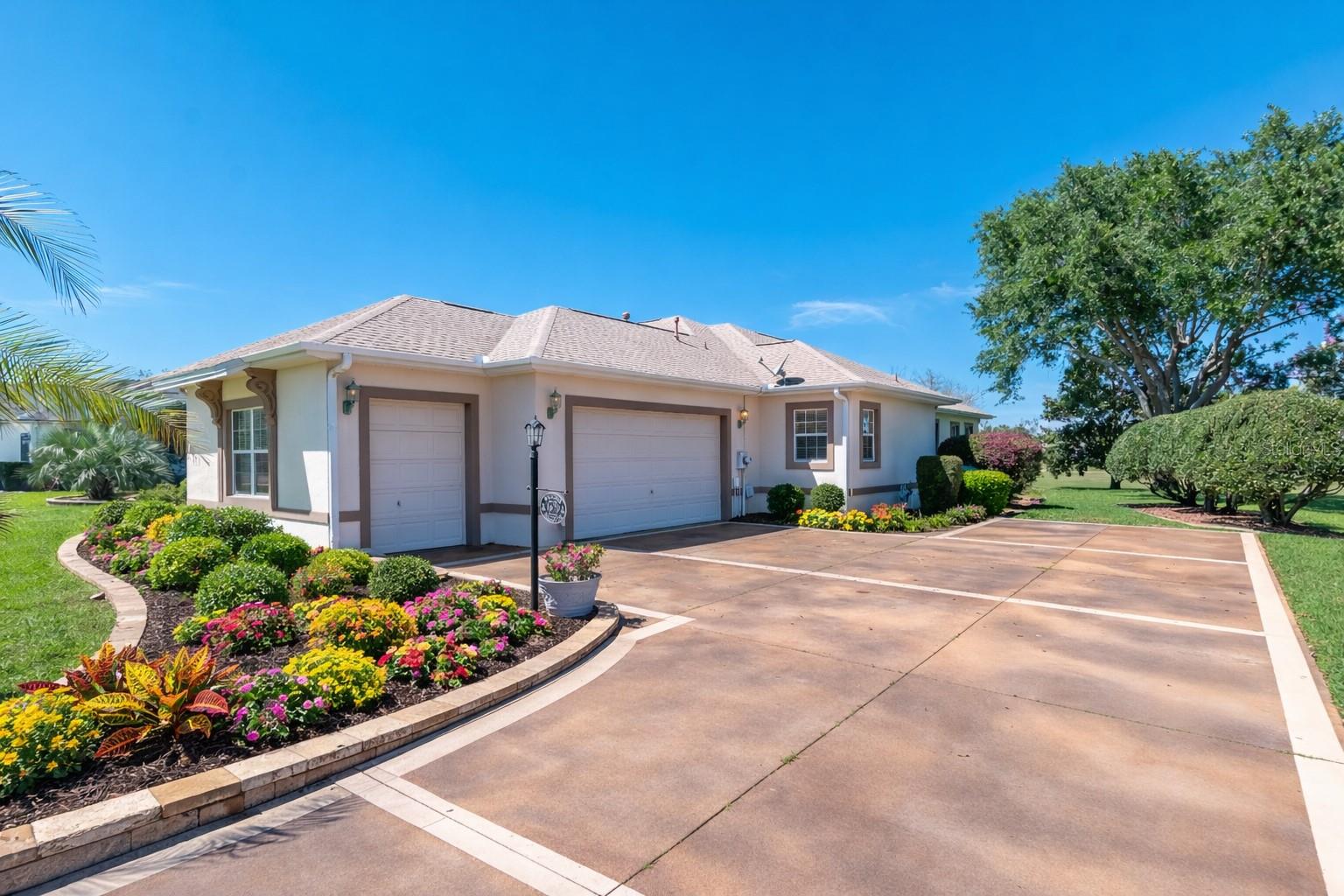 1670 SAINT JAMES CIRCLE