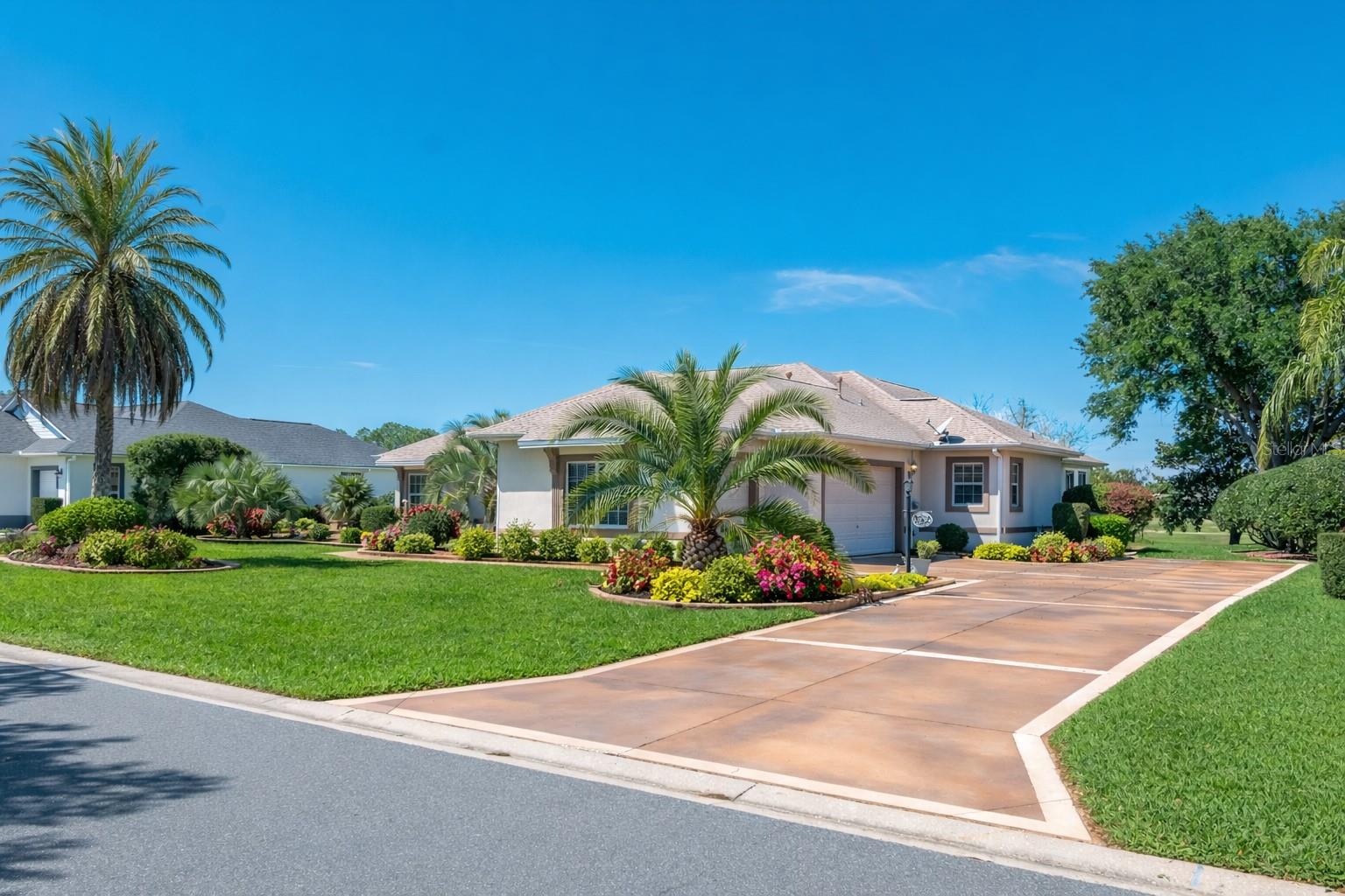 1670 SAINT JAMES CIRCLE