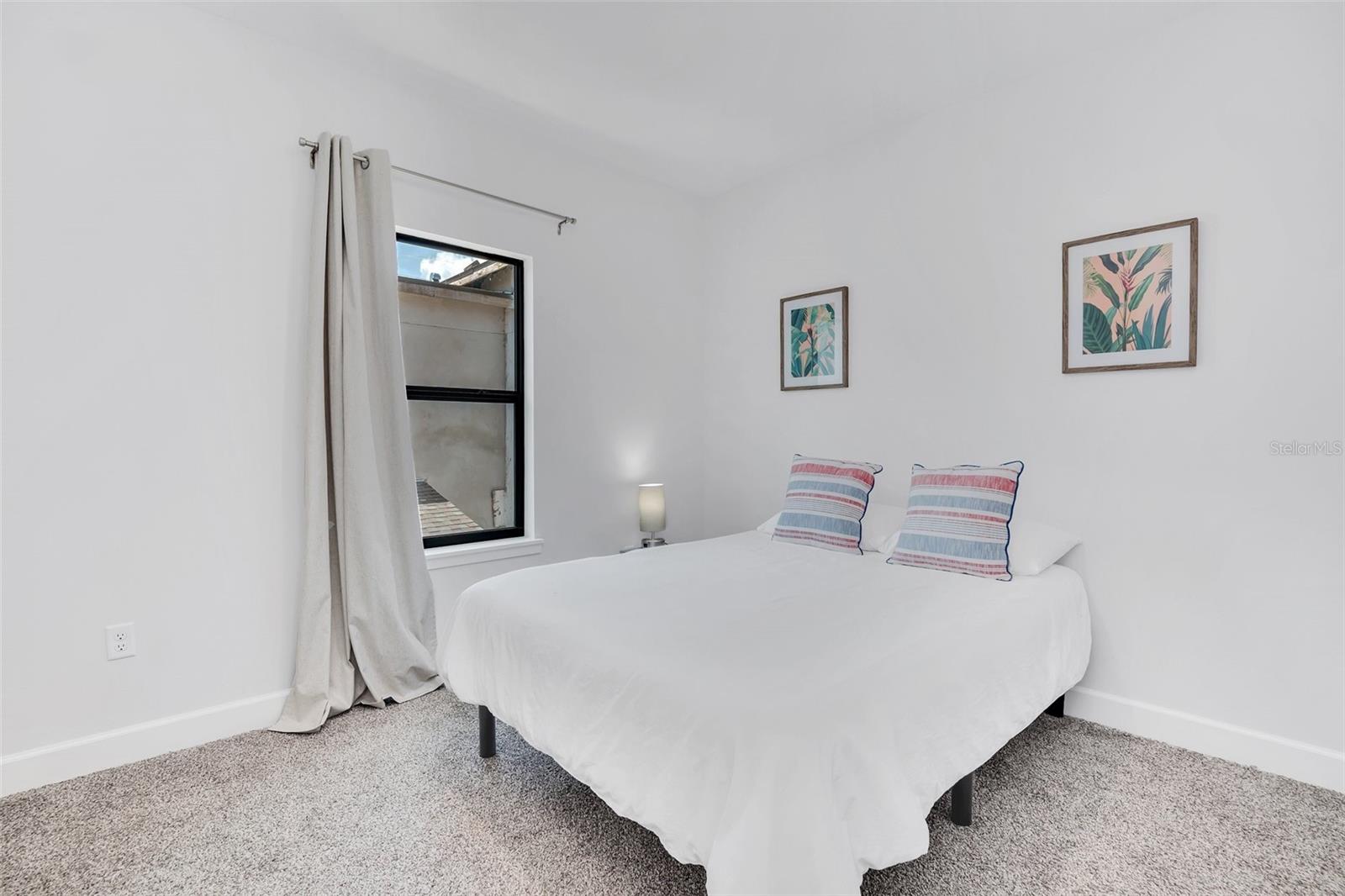 VILLA DOMANI - Residential Lease