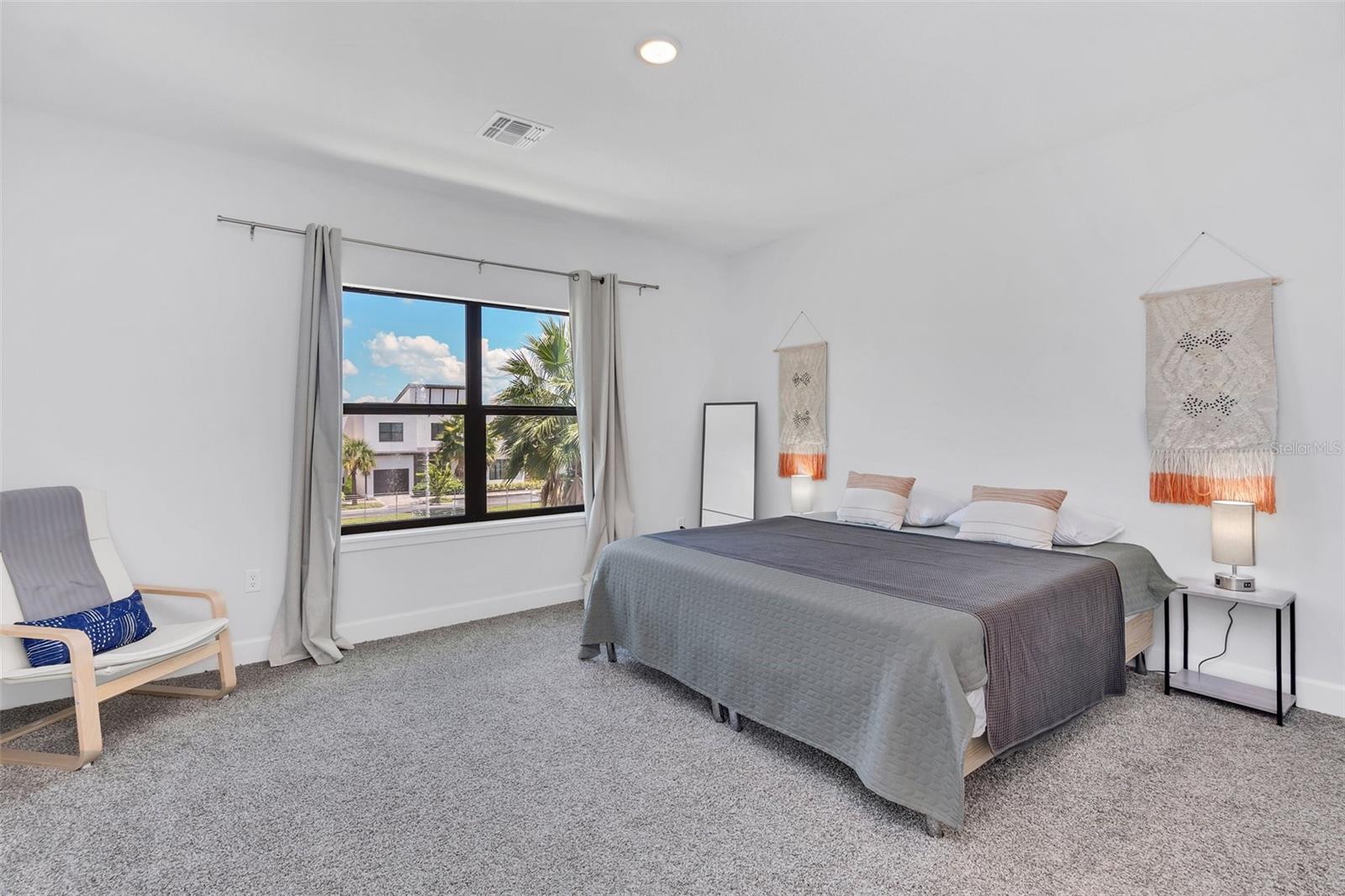 VILLA DOMANI - Residential Lease