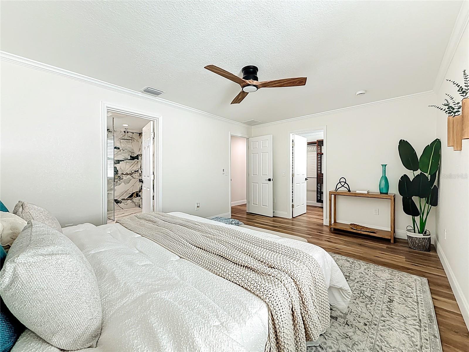 HARPER CIRCLE - Residential