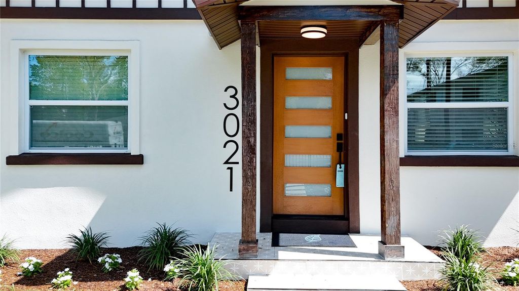 Photo of 3021 Granville Court N, St Petersburg, FL 33704 (MLS # TB8484613)