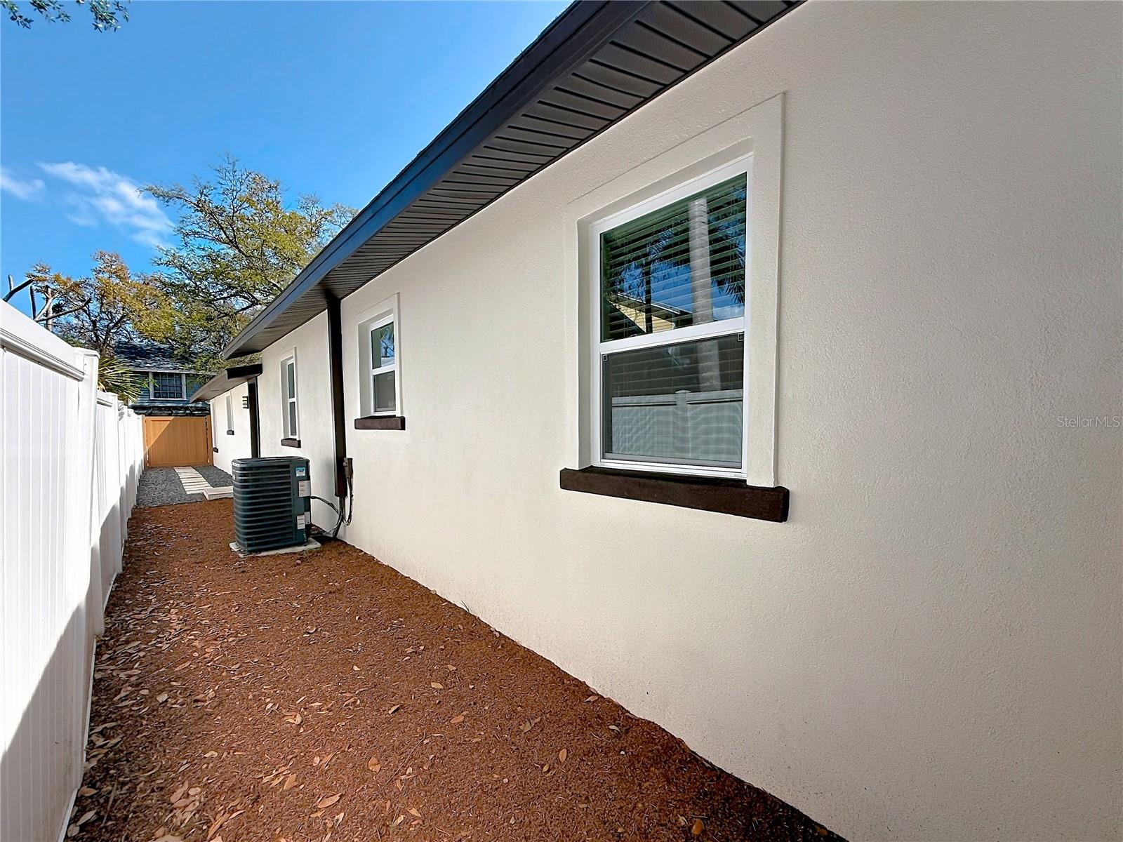 HARPER CIRCLE - Residential