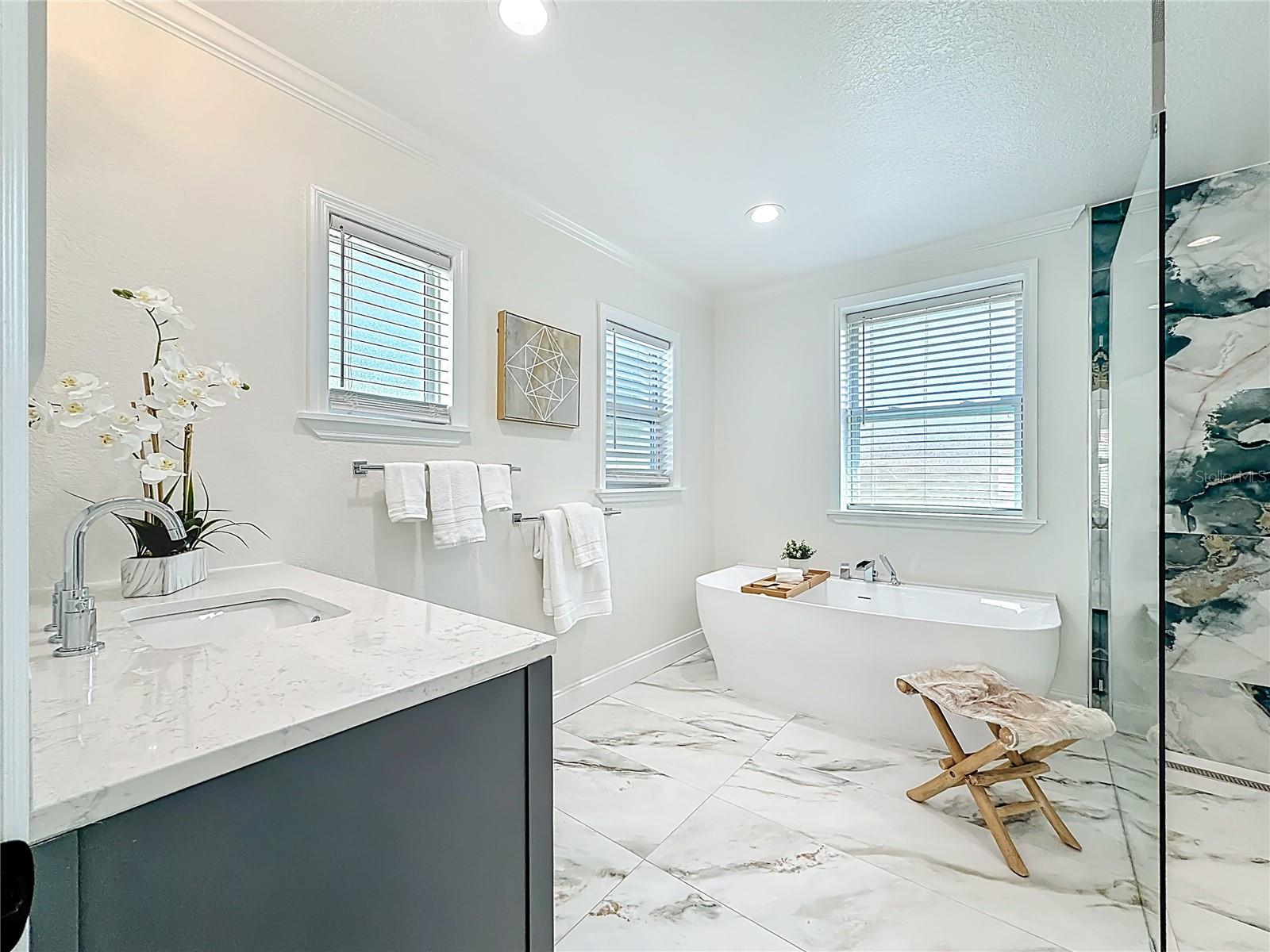 HARPER CIRCLE - Residential