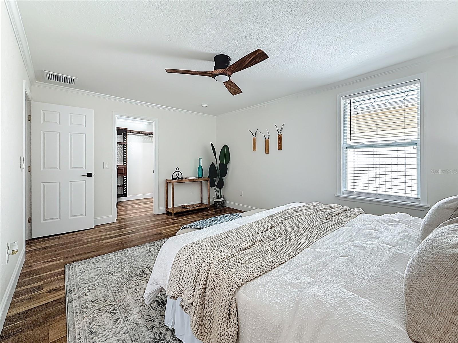 HARPER CIRCLE - Residential