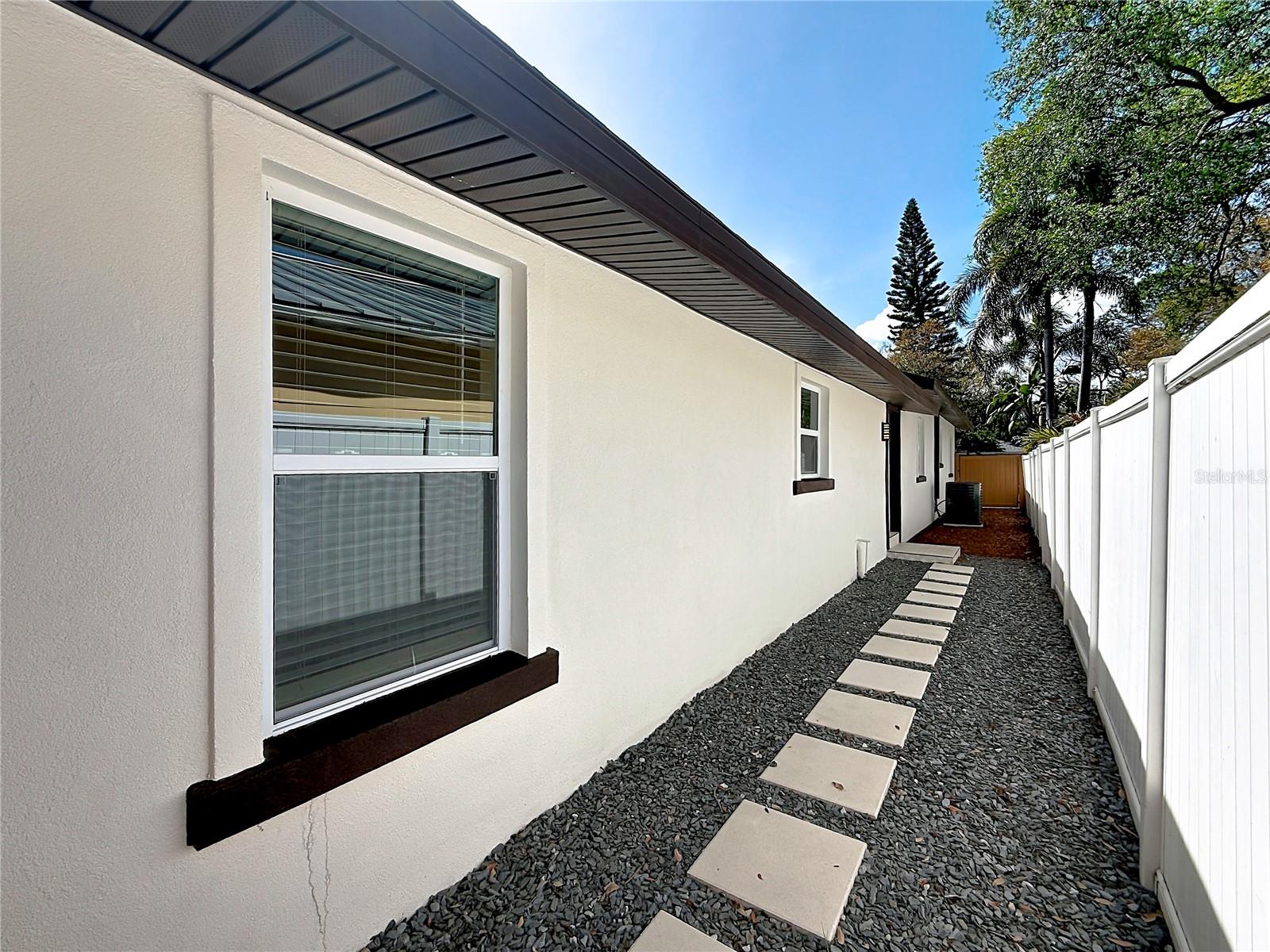 HARPER CIRCLE - Residential