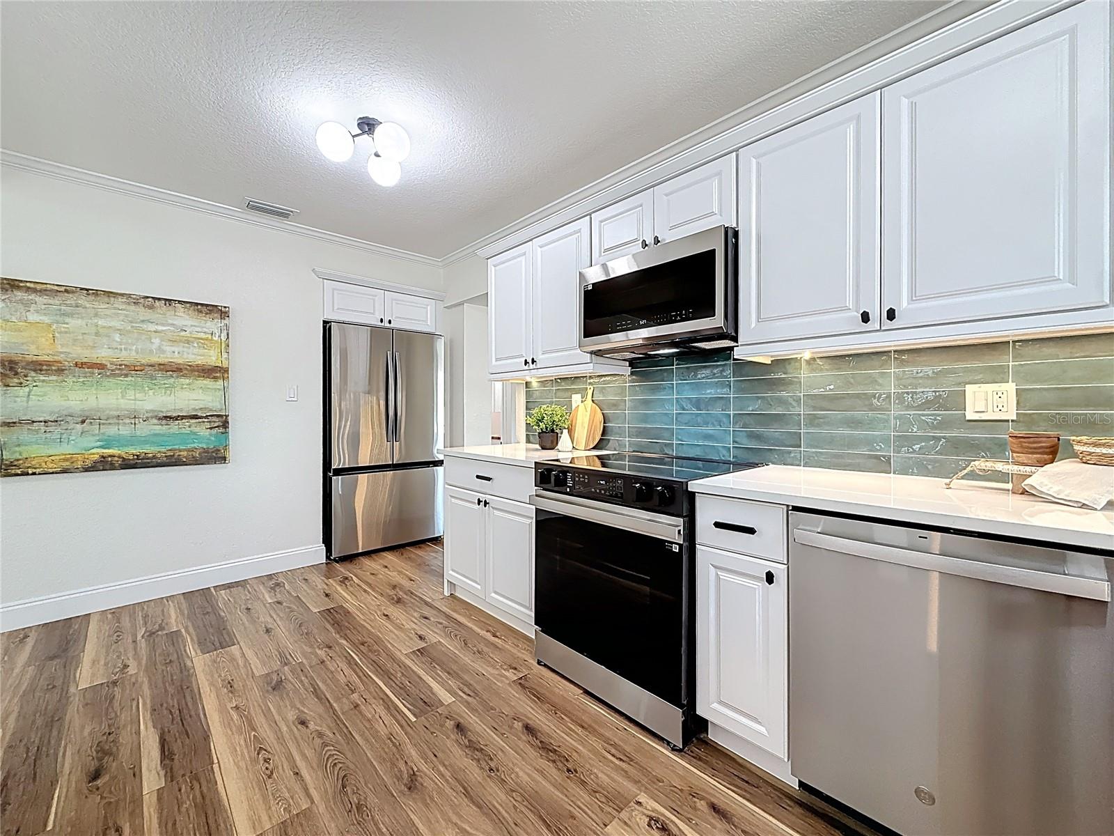 HARPER CIRCLE - Residential