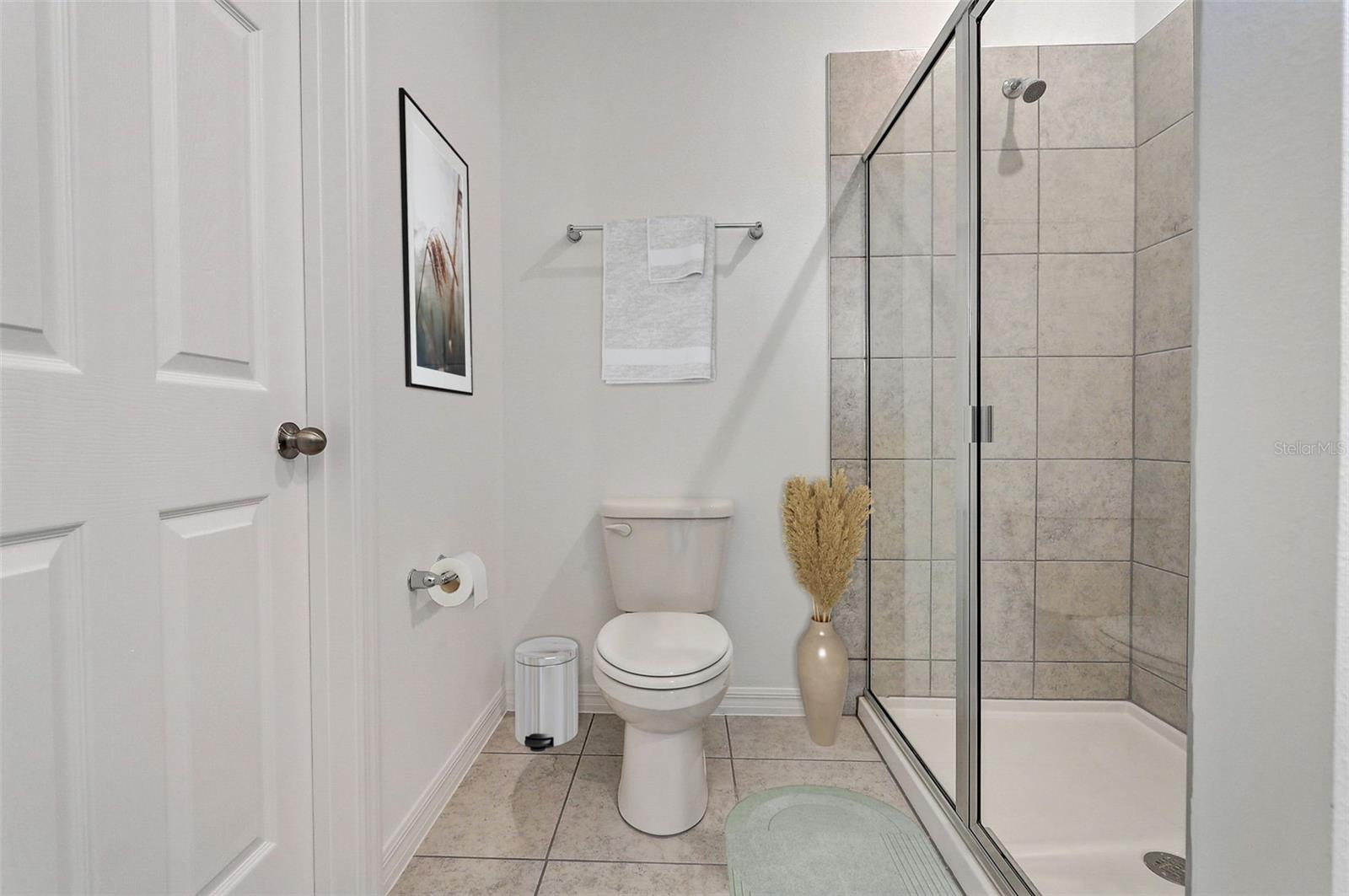 SUNSET LAKES ESTATES - Residential