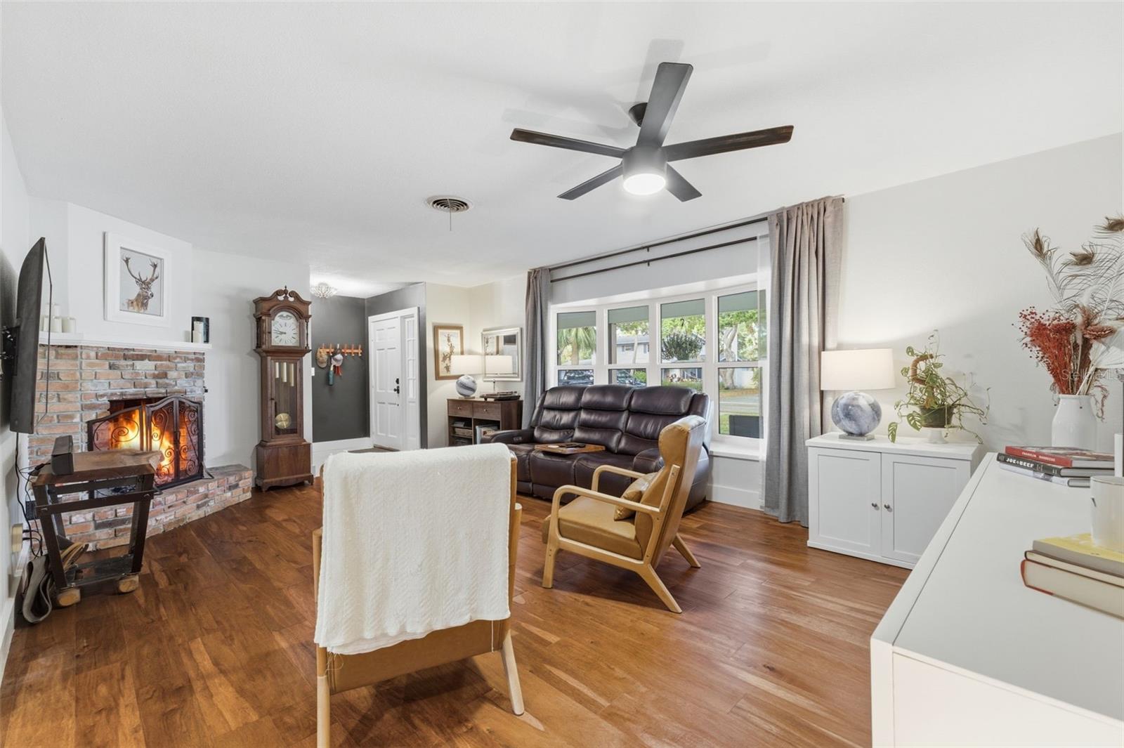 COLONIAL LANE JUNGLE ADD - Residential