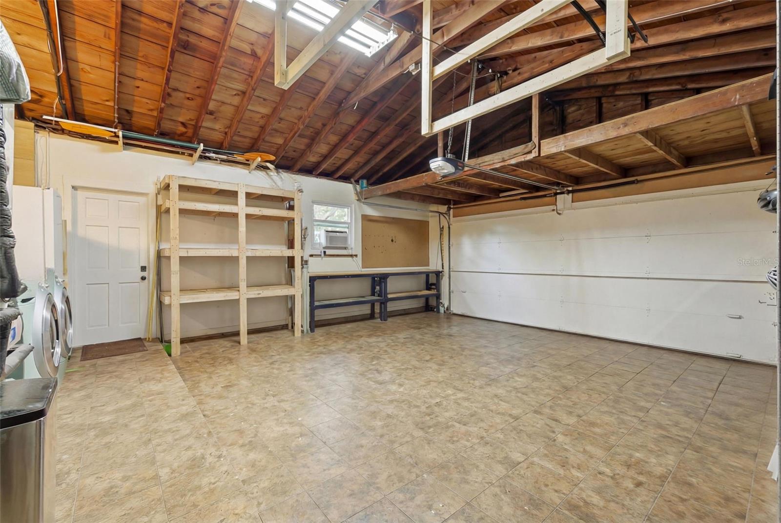 COLONIAL LANE JUNGLE ADD - Residential