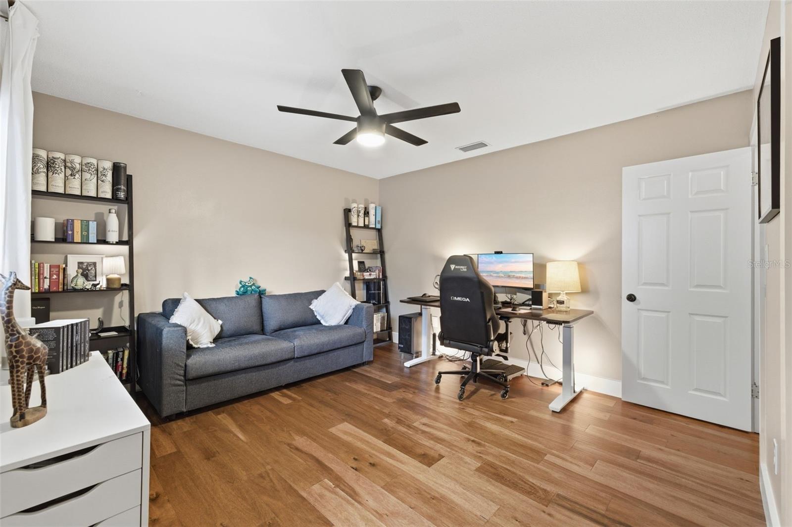 COLONIAL LANE JUNGLE ADD - Residential