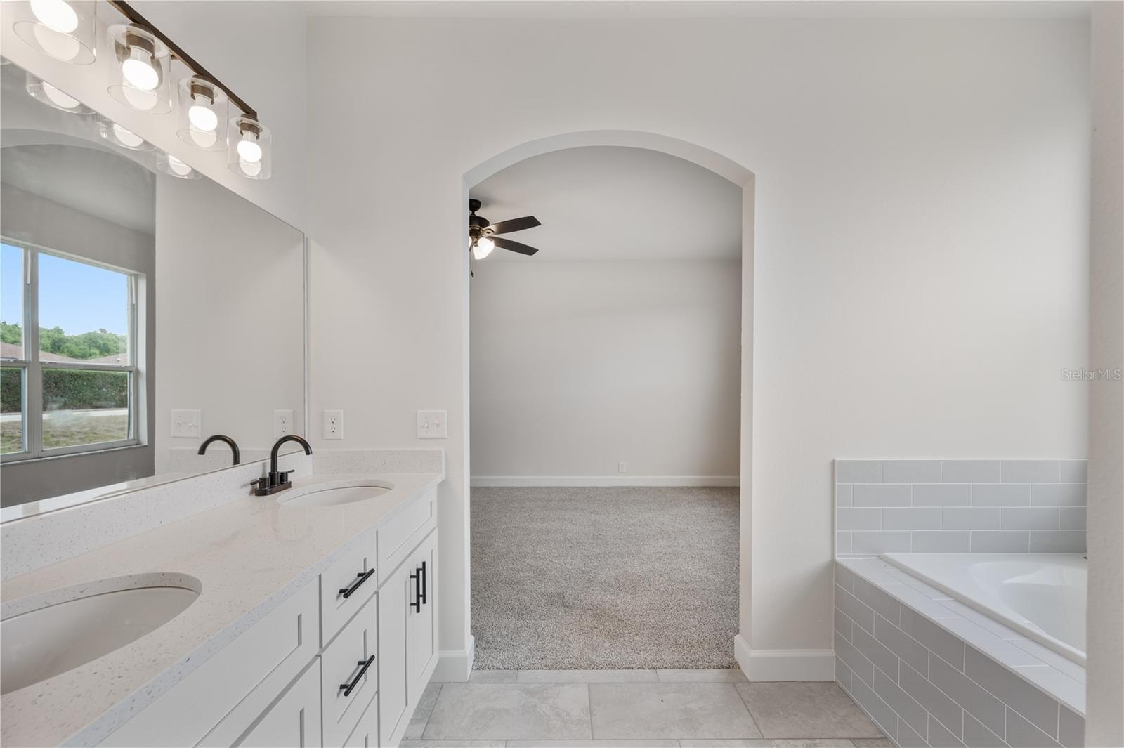 CARILLON LAKES PH 2 - Residential