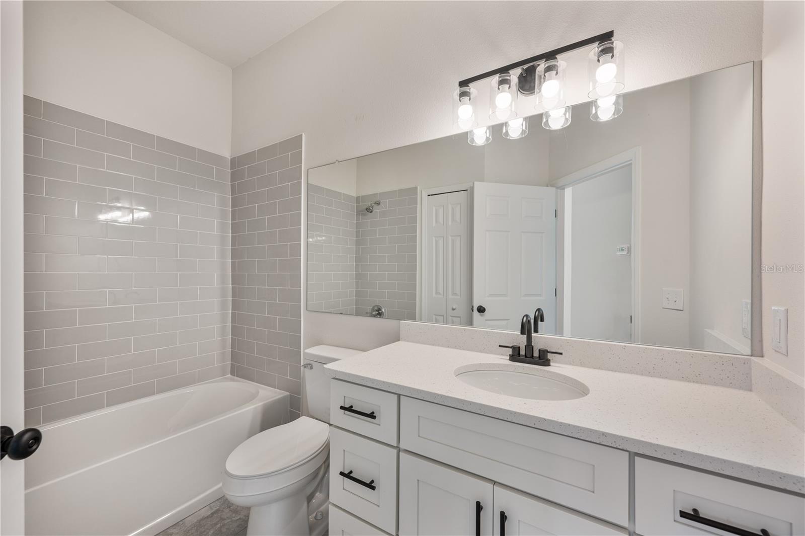 CARILLON LAKES PH 2 - Residential