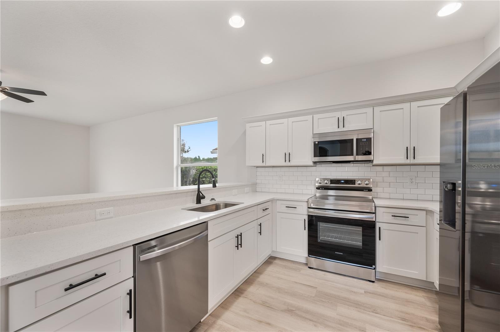 CARILLON LAKES PH 2 - Residential