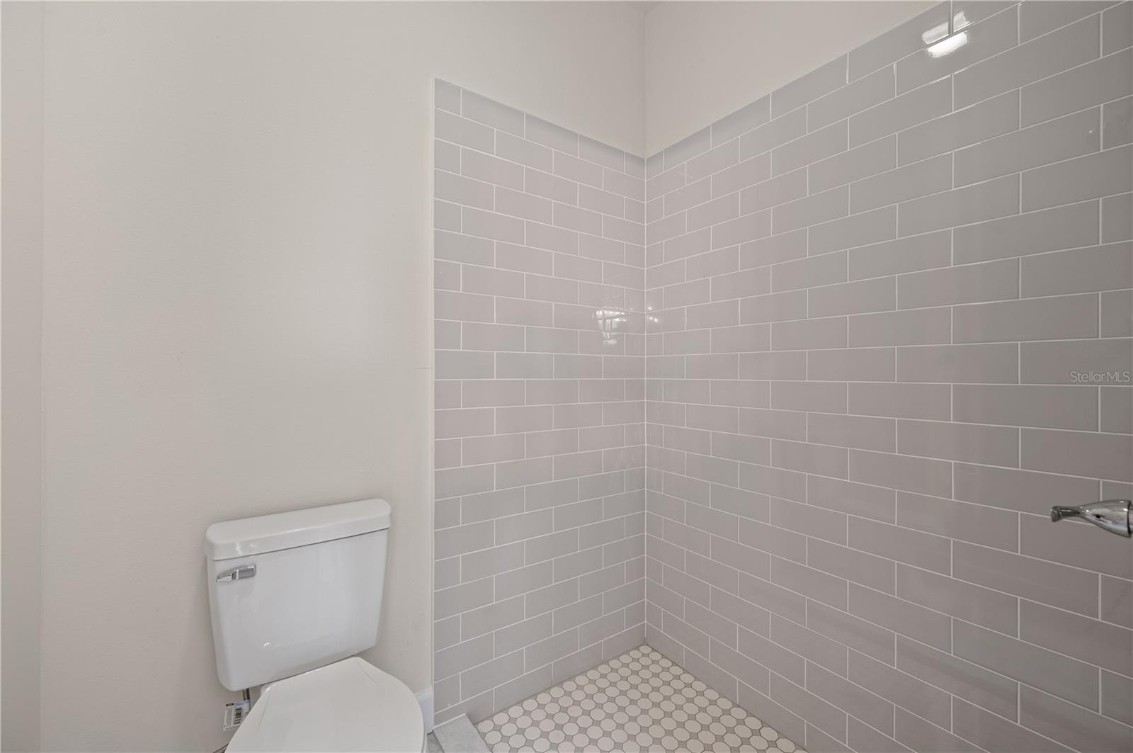 CARILLON LAKES PH 2 - Residential