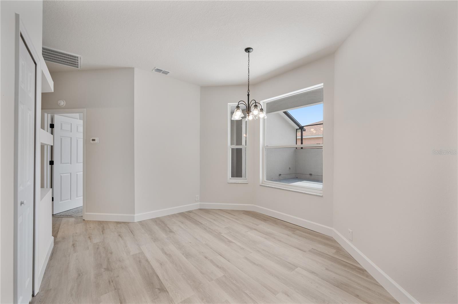 CARILLON LAKES PH 2 - Residential