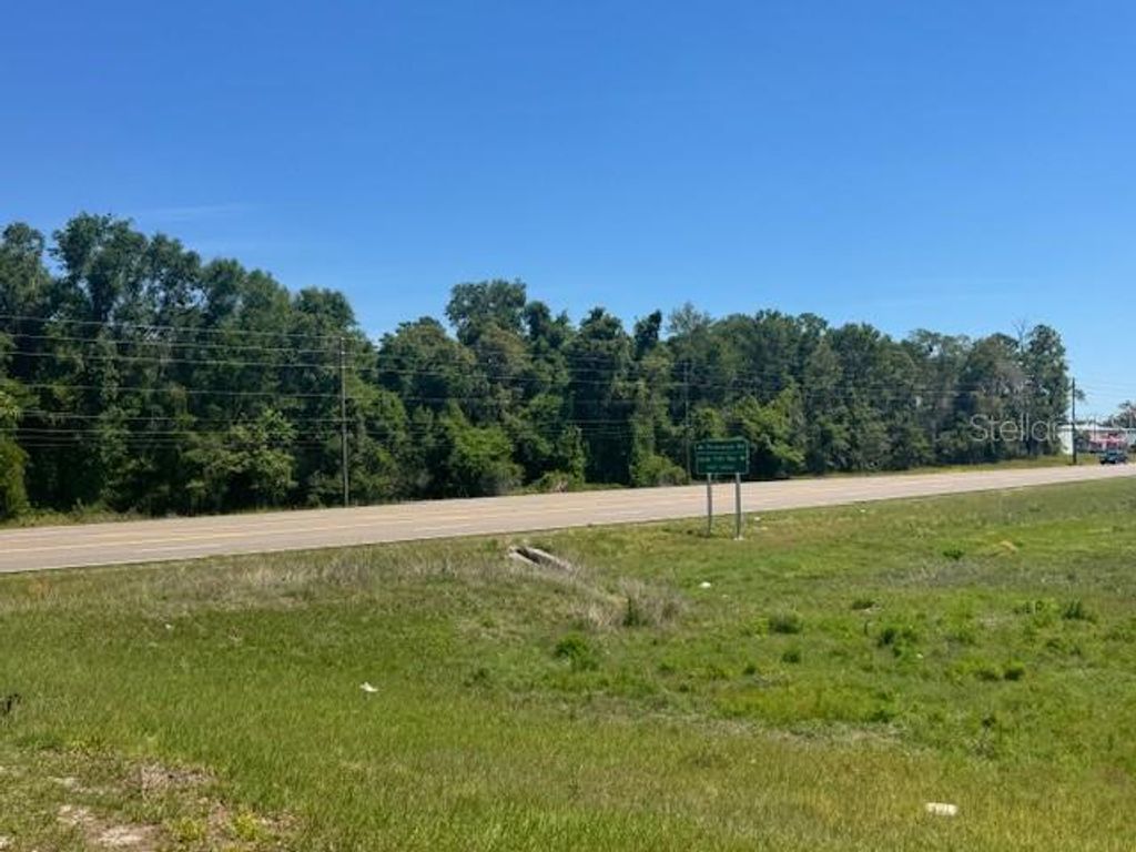 Photo of 00 Spring Hill Drive, Brooksville, FL 34604 (MLS # W7884618)