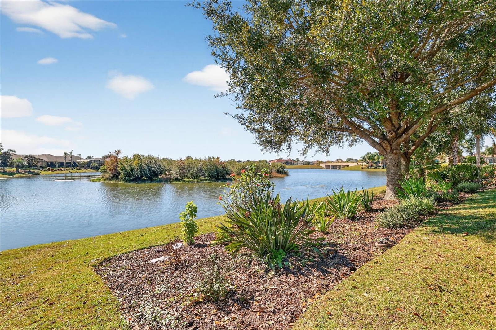 LAKES/MOUNT DORA PH 2 - Residential