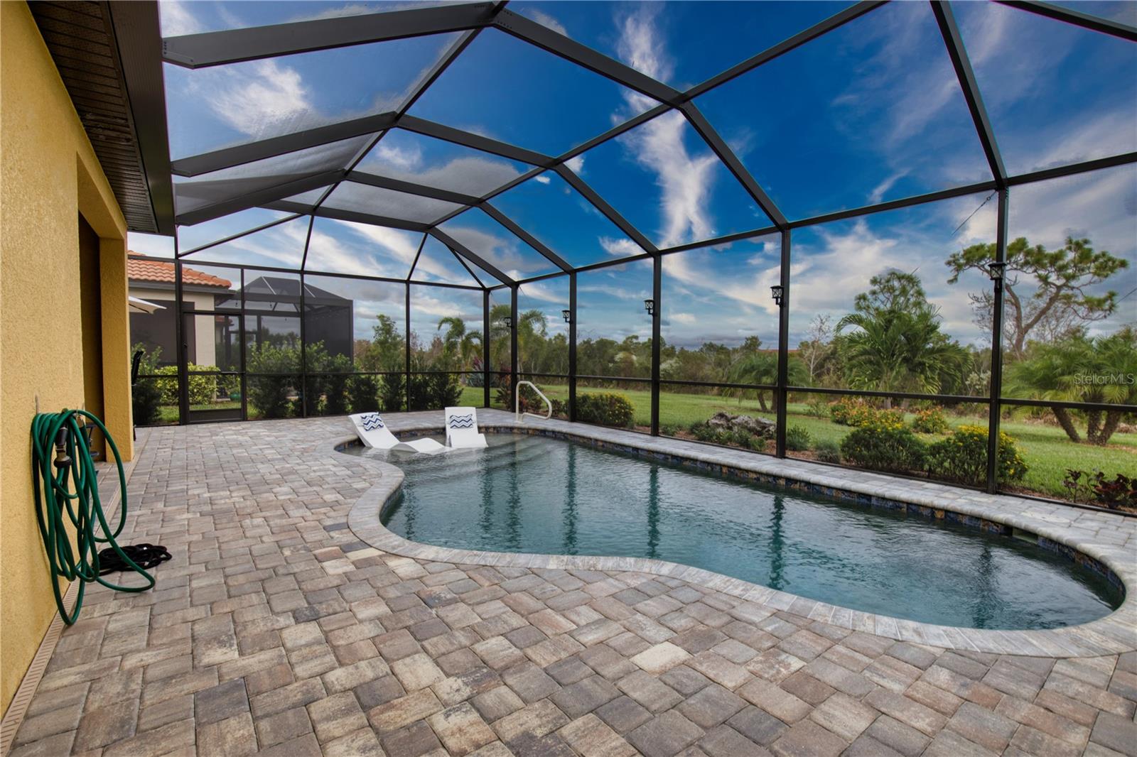 SARASOTA NATIONAL PH 6 & 7 - Residential Lease