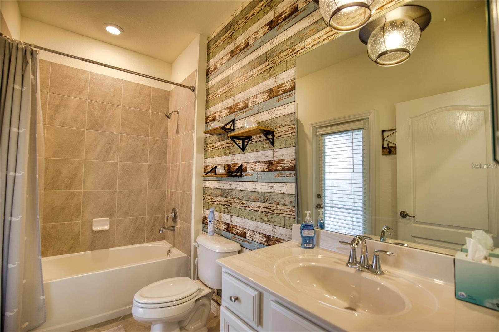 SARASOTA NATIONAL PH 6 & 7 - Residential Lease