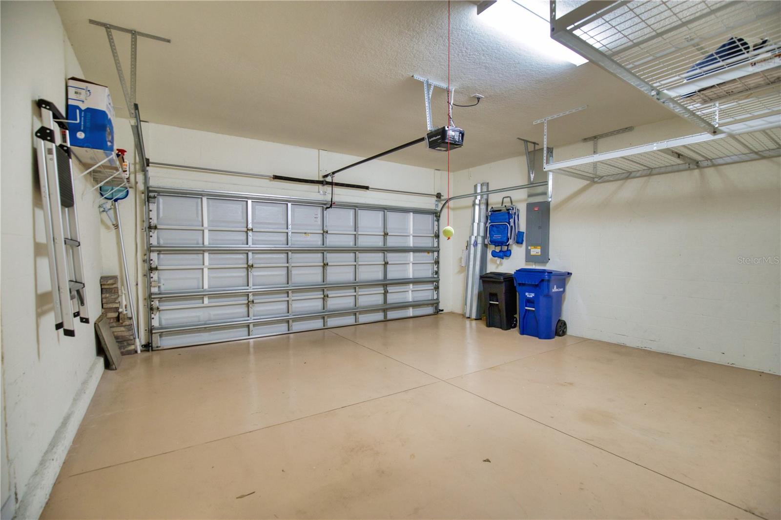 SARASOTA NATIONAL PH 6 & 7 - Residential Lease