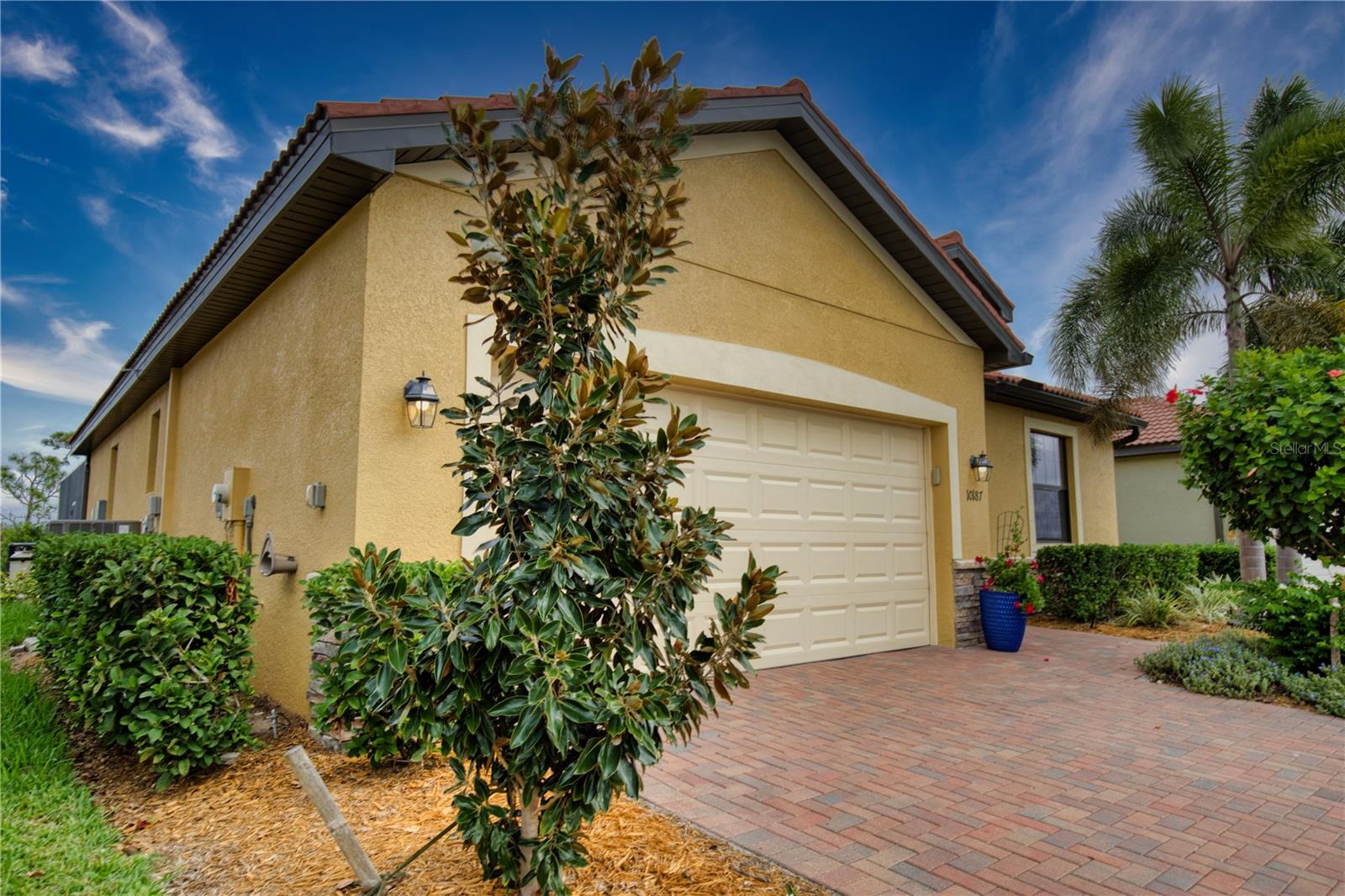 SARASOTA NATIONAL PH 6 & 7 - Residential Lease