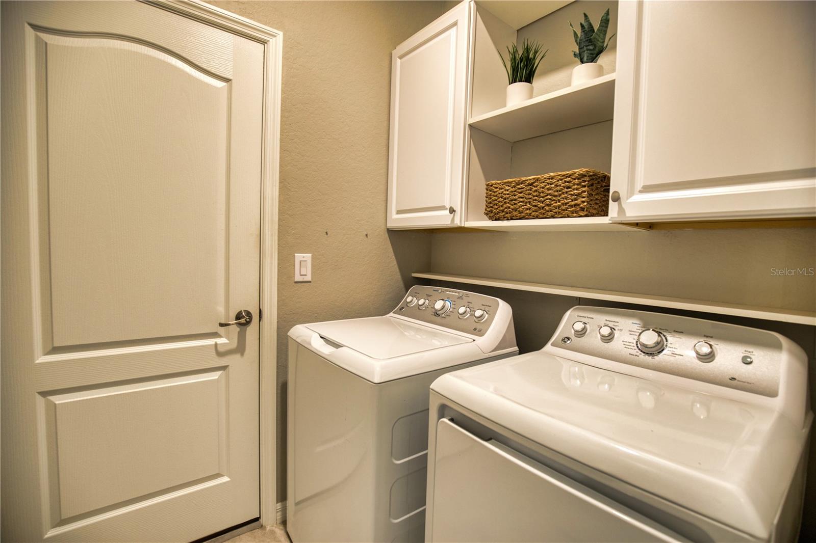 SARASOTA NATIONAL PH 6 & 7 - Residential Lease