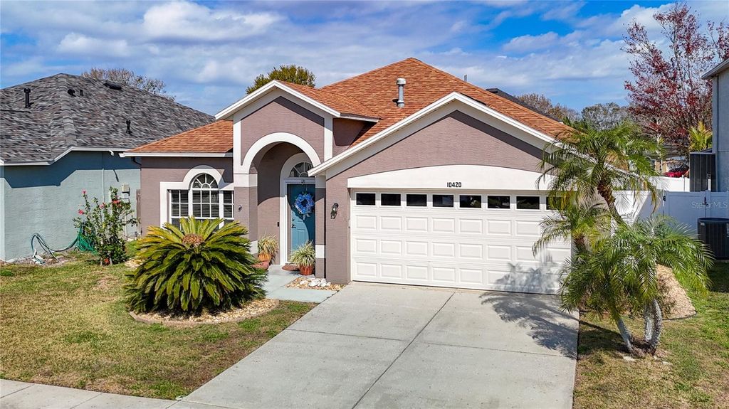 Photo of 10420 Glen Willow Lane, Tampa, FL 33647 (MLS # TB8349457)