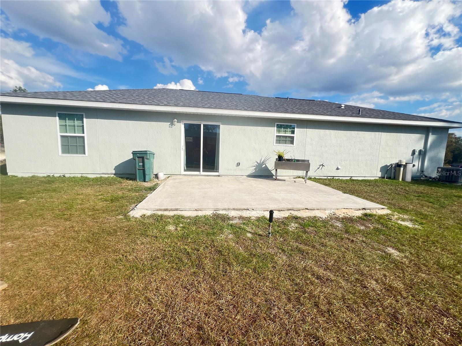 RAINBOW LAKES ESTATE - Residential