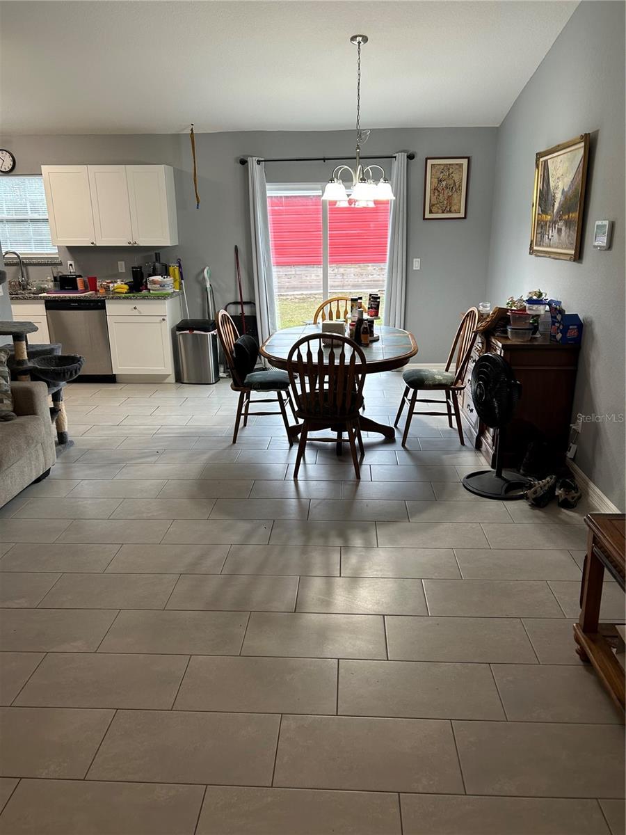 RAINBOW LAKES ESTATE - Residential