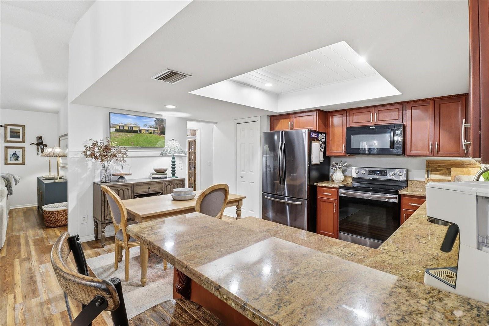 CRYSTAL PARADISE ESTATES UNIT 01 - Residential