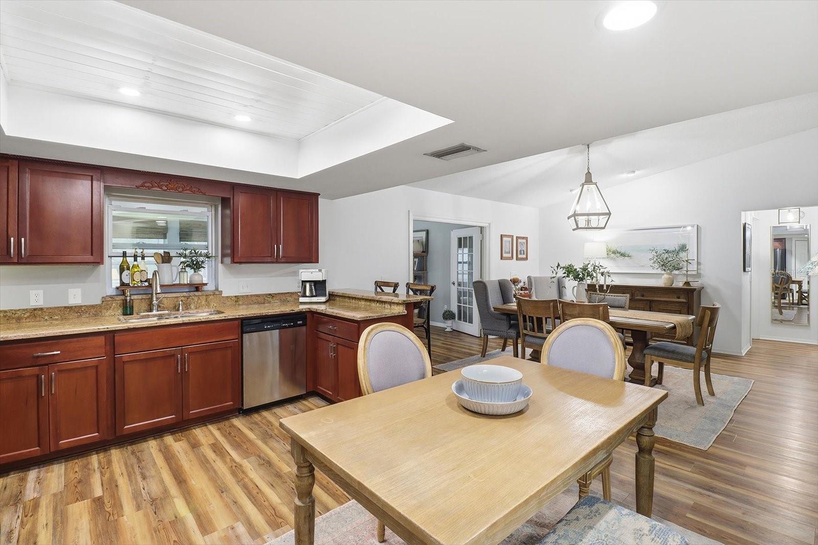 CRYSTAL PARADISE ESTATES UNIT 01 - Residential