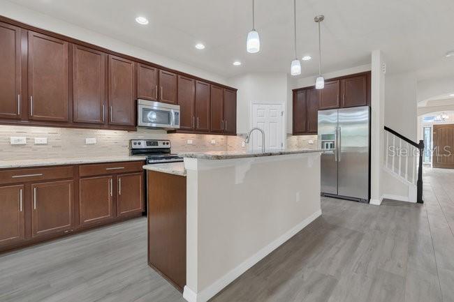 WINDERMERE TRLS PH 1C - Residential Lease