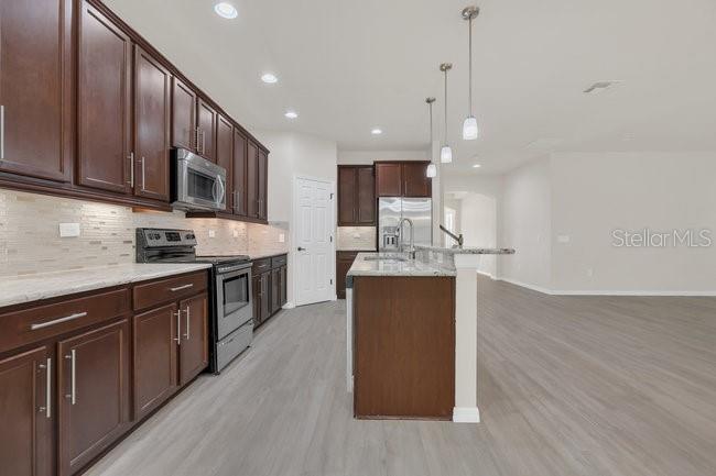 WINDERMERE TRLS PH 1C - Residential Lease