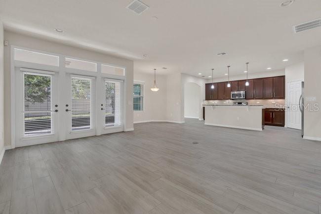 WINDERMERE TRLS PH 1C - Residential Lease