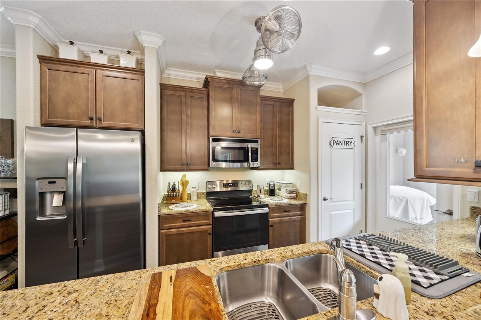 VISTA VILLAS - Residential