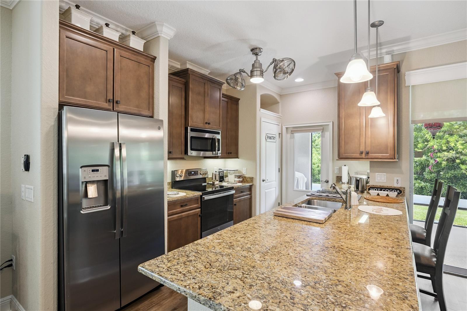 VISTA VILLAS - Residential