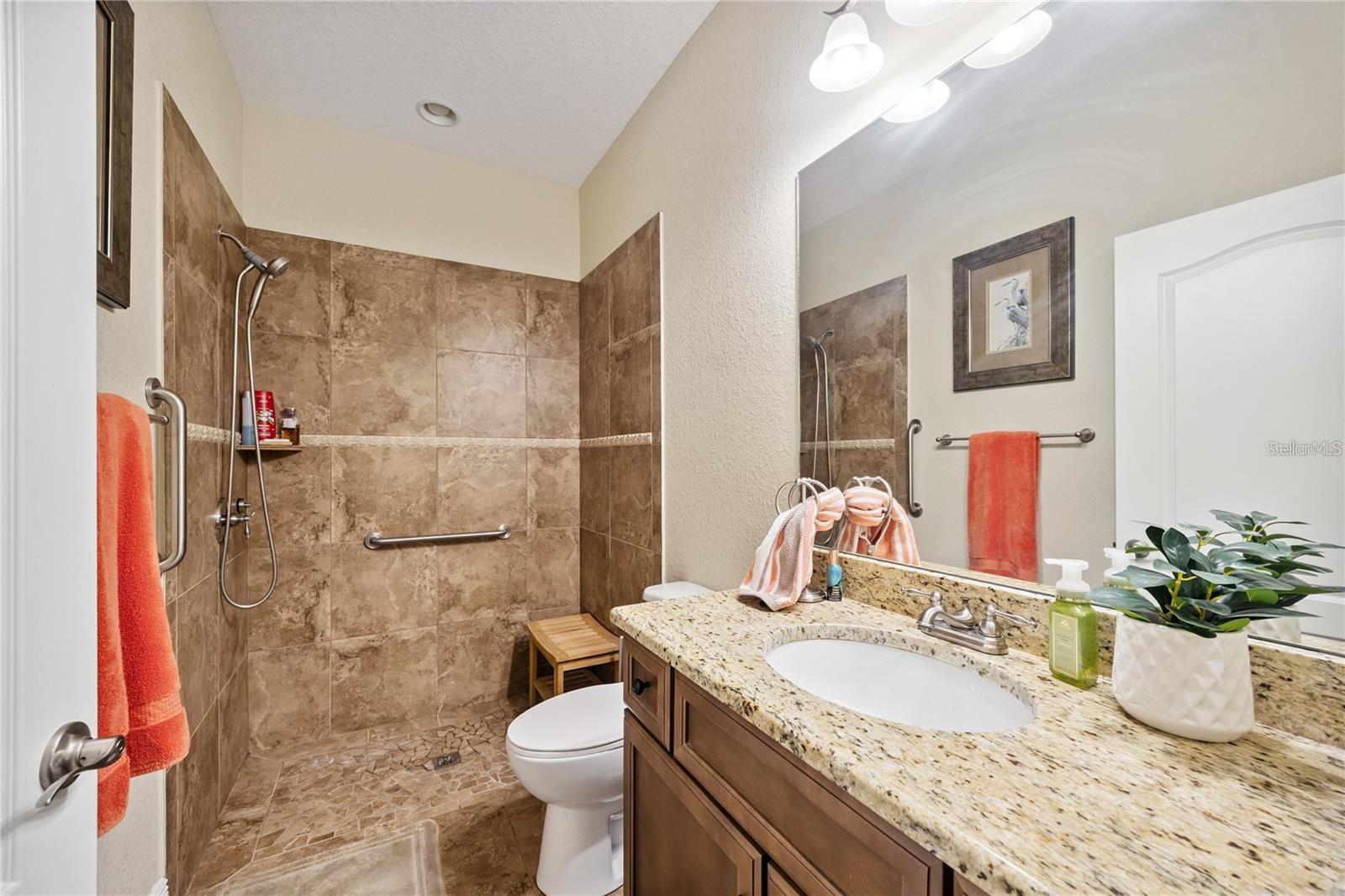 VISTA VILLAS - Residential