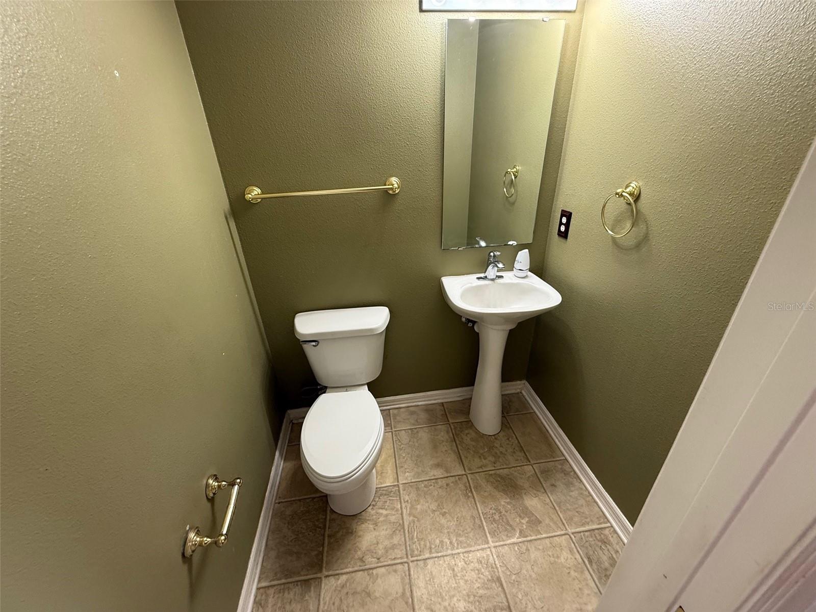 VENETIAN AT BAY PARK - Residential