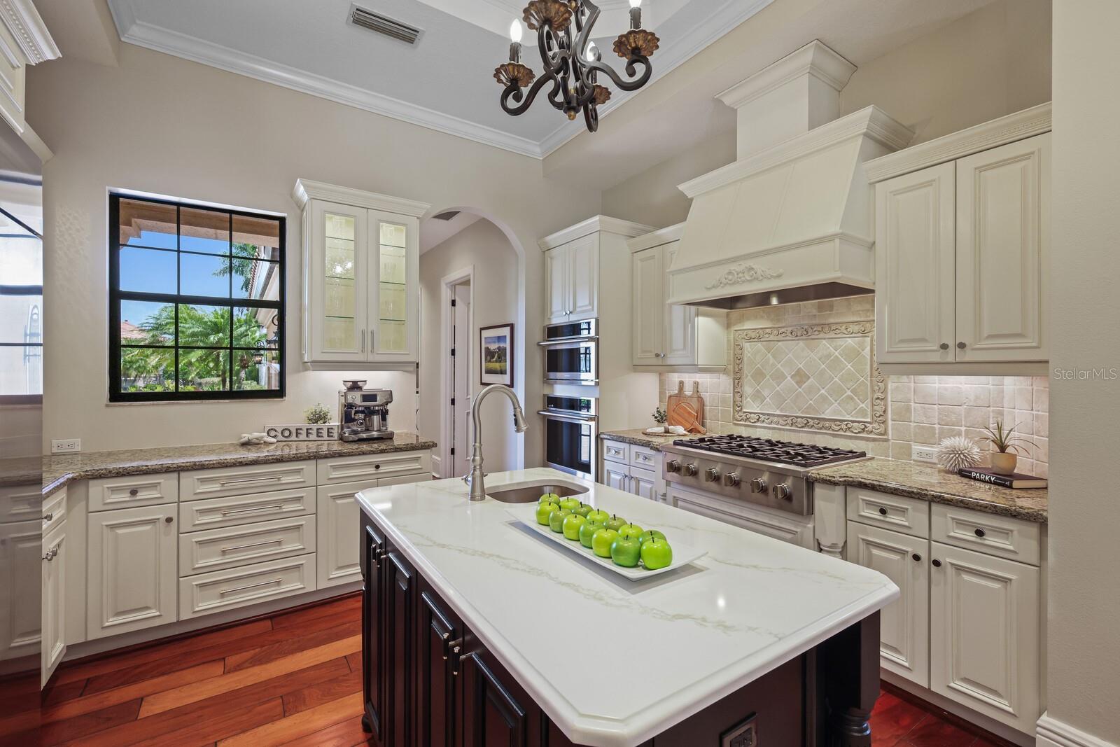 LAKEWOOD RANCH COUNTRY CLUB - Residential
