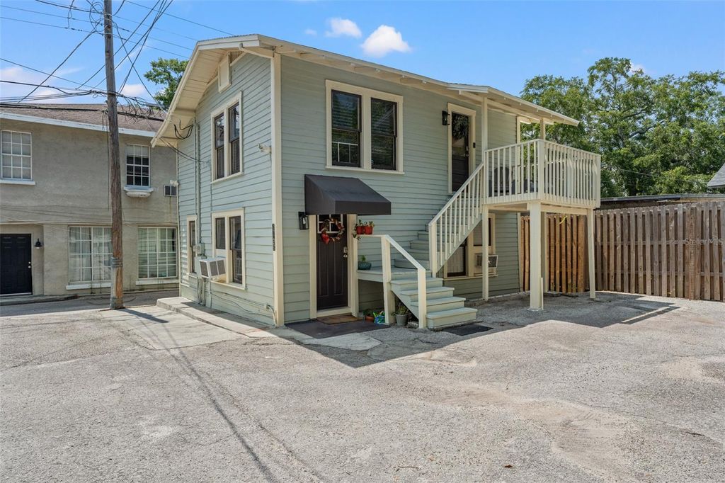 Photo of 5208 N Suwanee Avenue, Tampa, FL 33603 (MLS # T3532196)