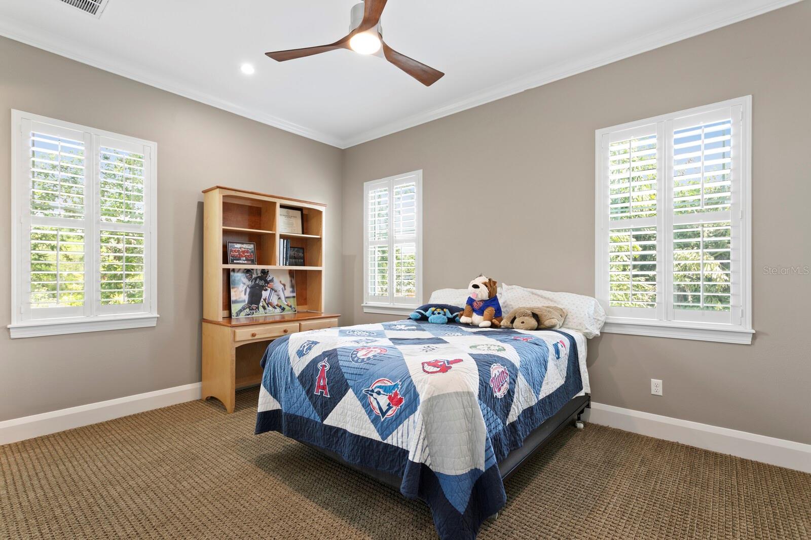 DAVIS ISLANDS REP OF PT O - Residential