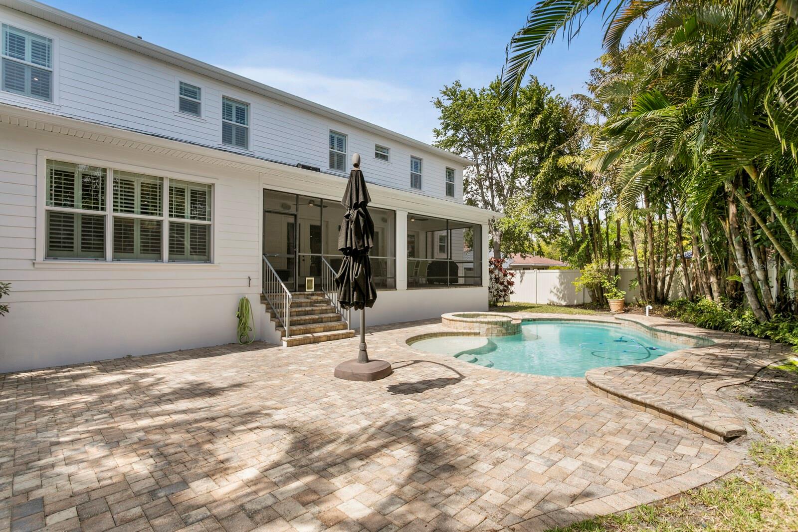 DAVIS ISLANDS REP OF PT O - Residential