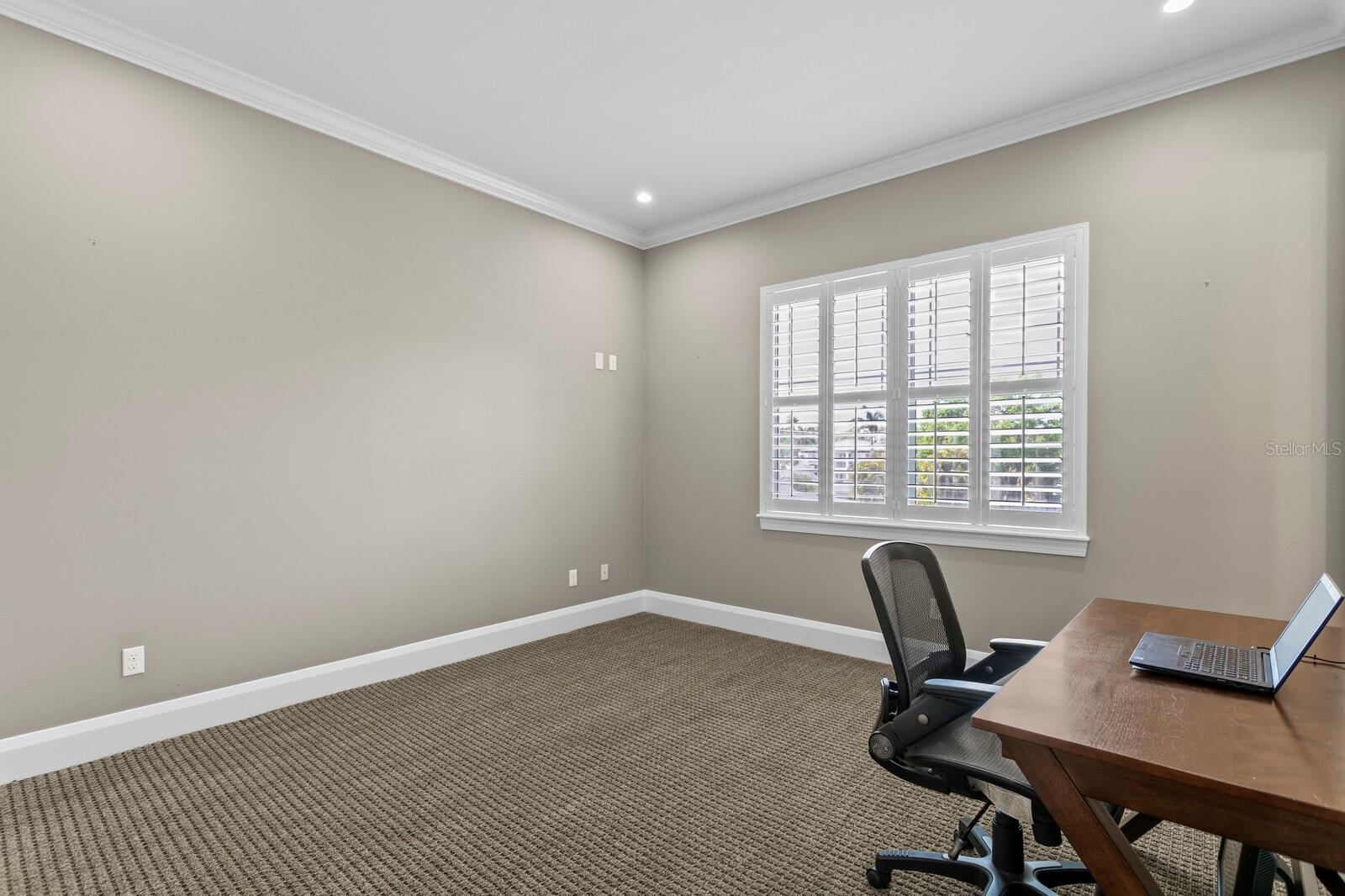 DAVIS ISLANDS REP OF PT O - Residential