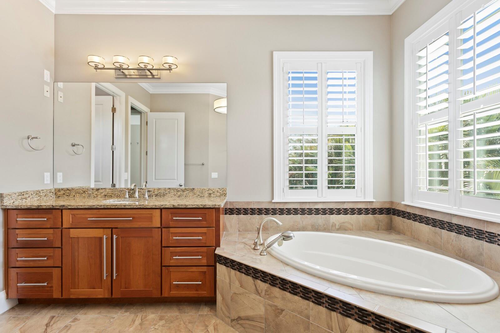 DAVIS ISLANDS REP OF PT O - Residential