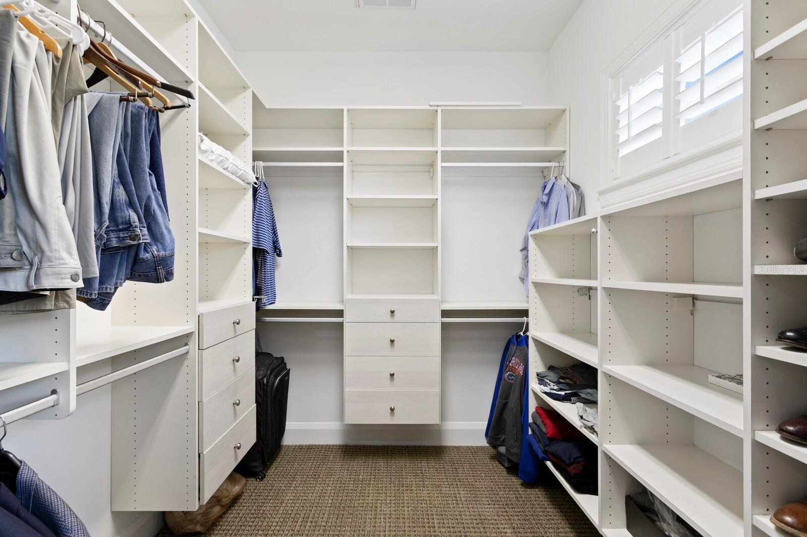 DAVIS ISLANDS REP OF PT O - Residential