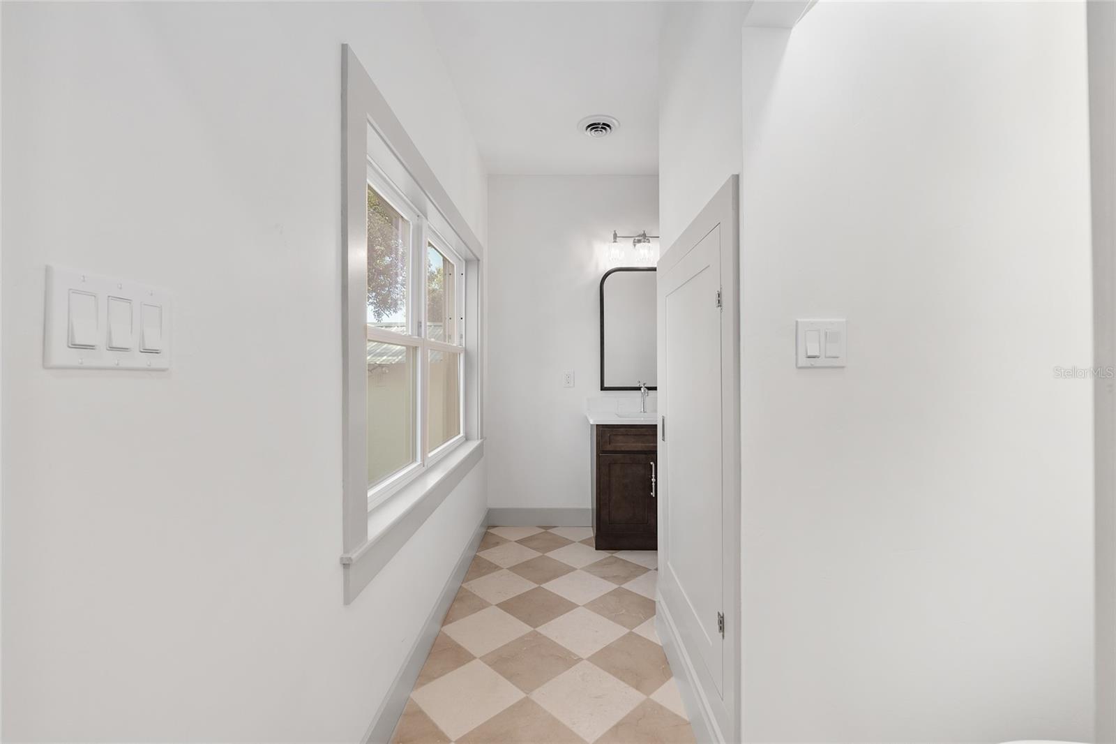 MAGNOLIA PLACE - Residential