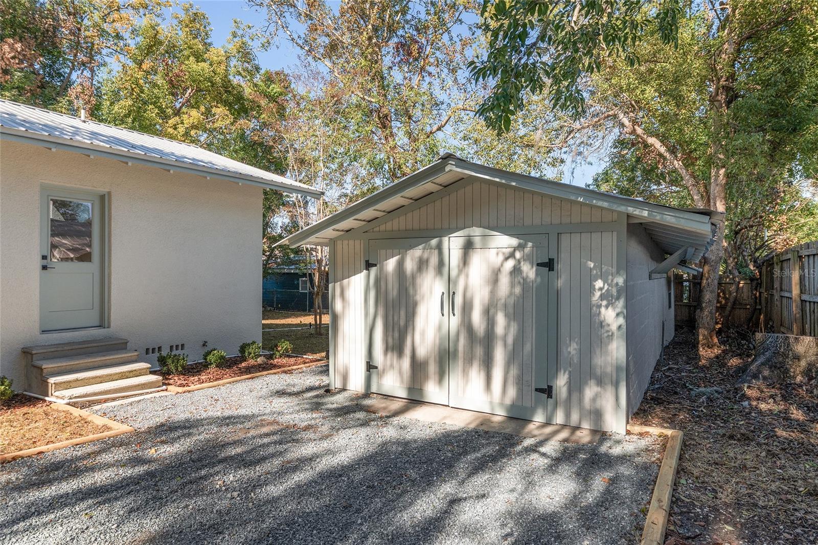 MAGNOLIA PLACE - Residential